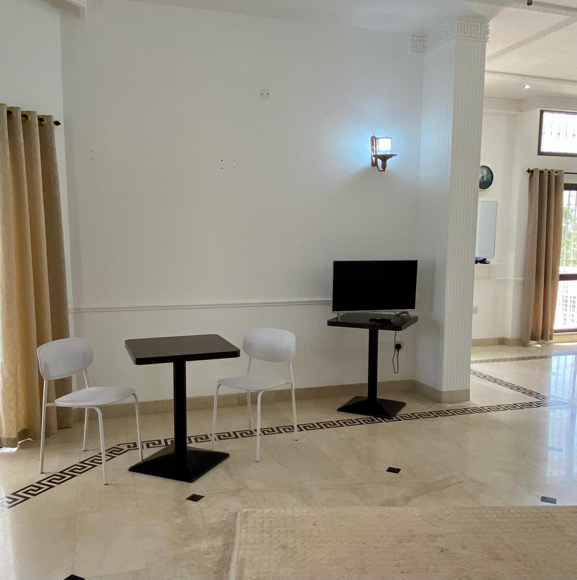 Arabian Nights Nook Hotel Muscat Exterior photo